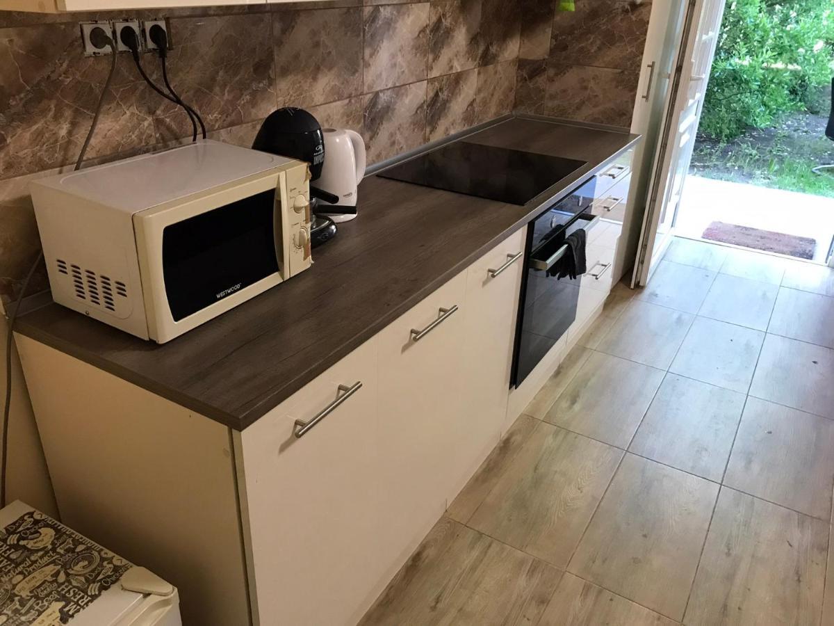Roland Apartmant Zuglo Budapest Esterno foto
