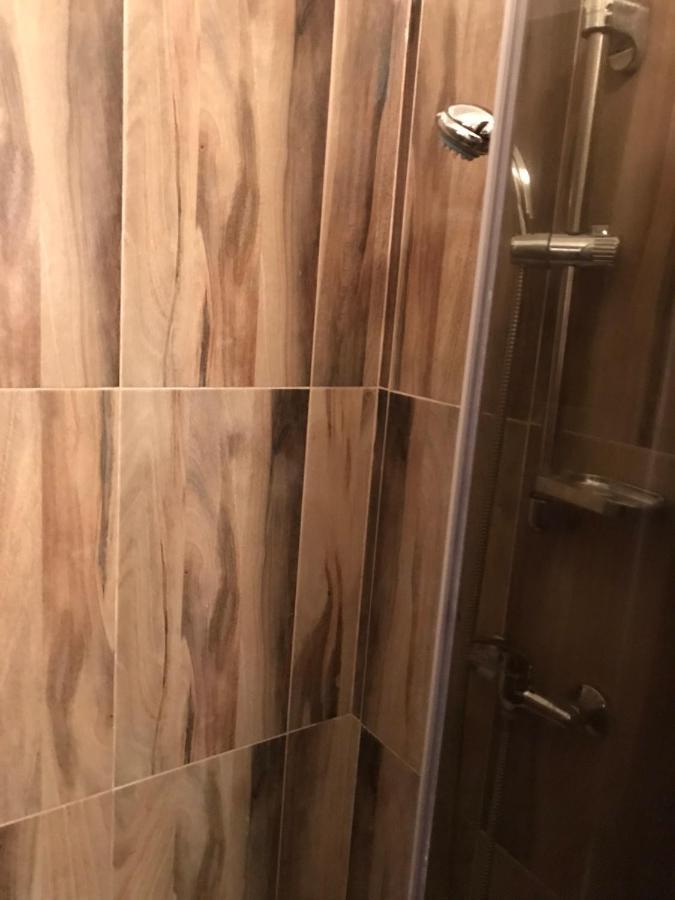 Roland Apartmant Zuglo Budapest Esterno foto